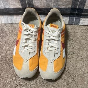 Men’s 10.5 Nike